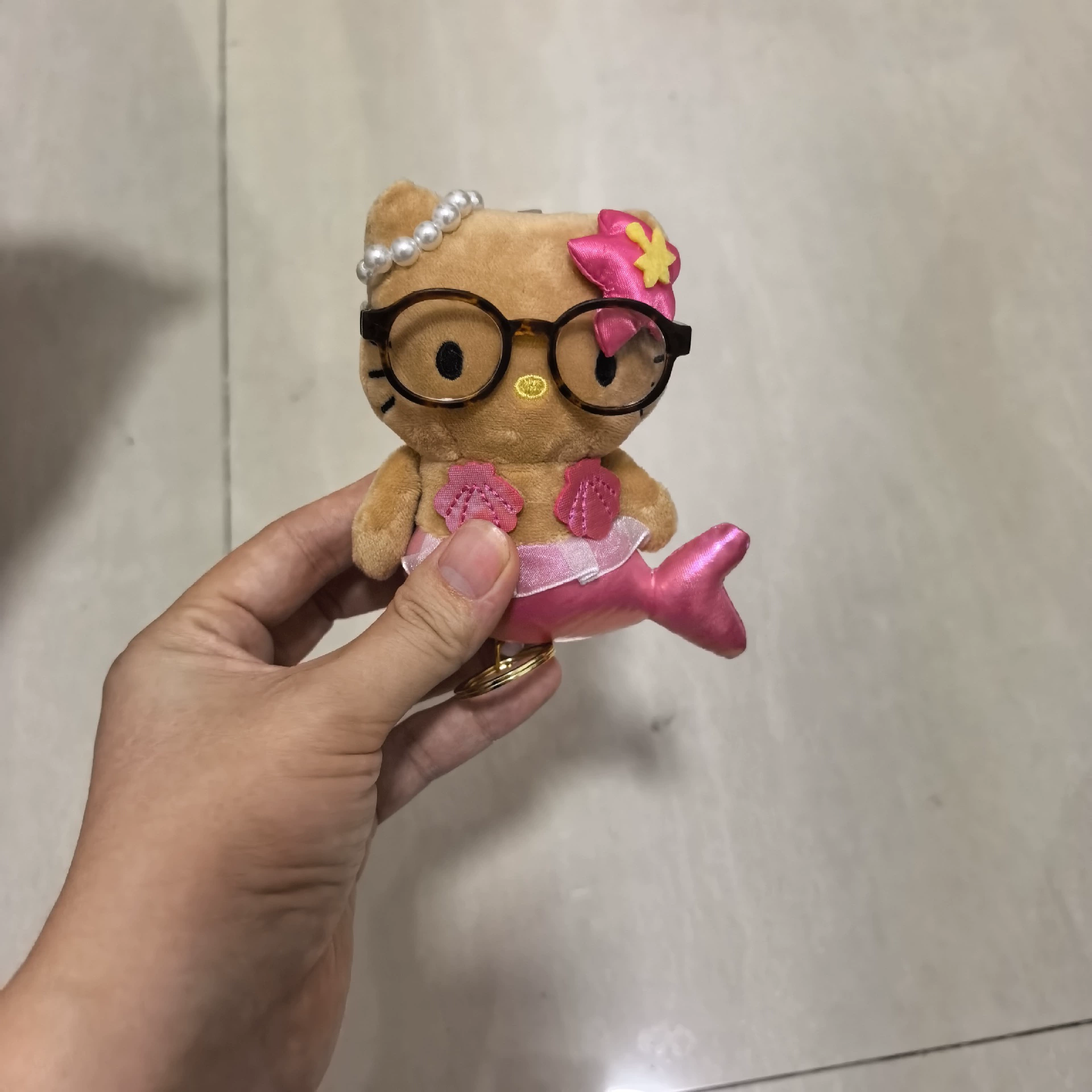 Плюшевый брелок (Sanrio) Hello Kitty, плюшевая кукла-талисман, размеры 10–16 см