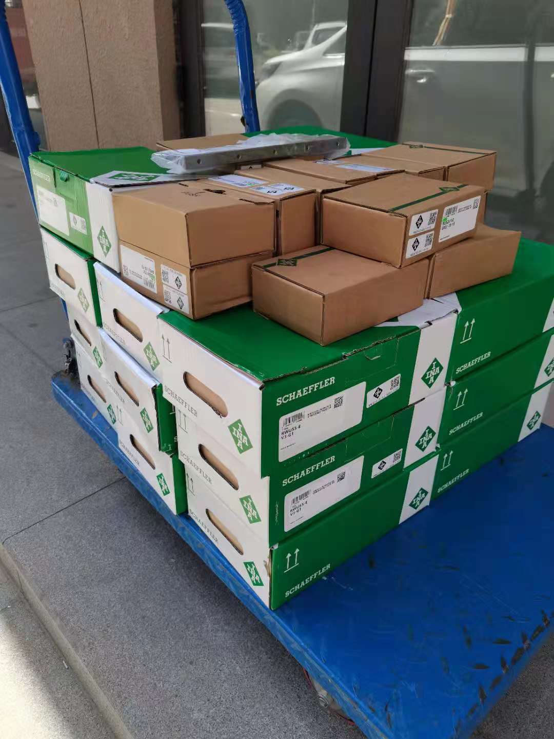 滚柱滑块导轨RWU25EHG2V3,RUE45-E-W2-G2-V3-460-20-20磨床