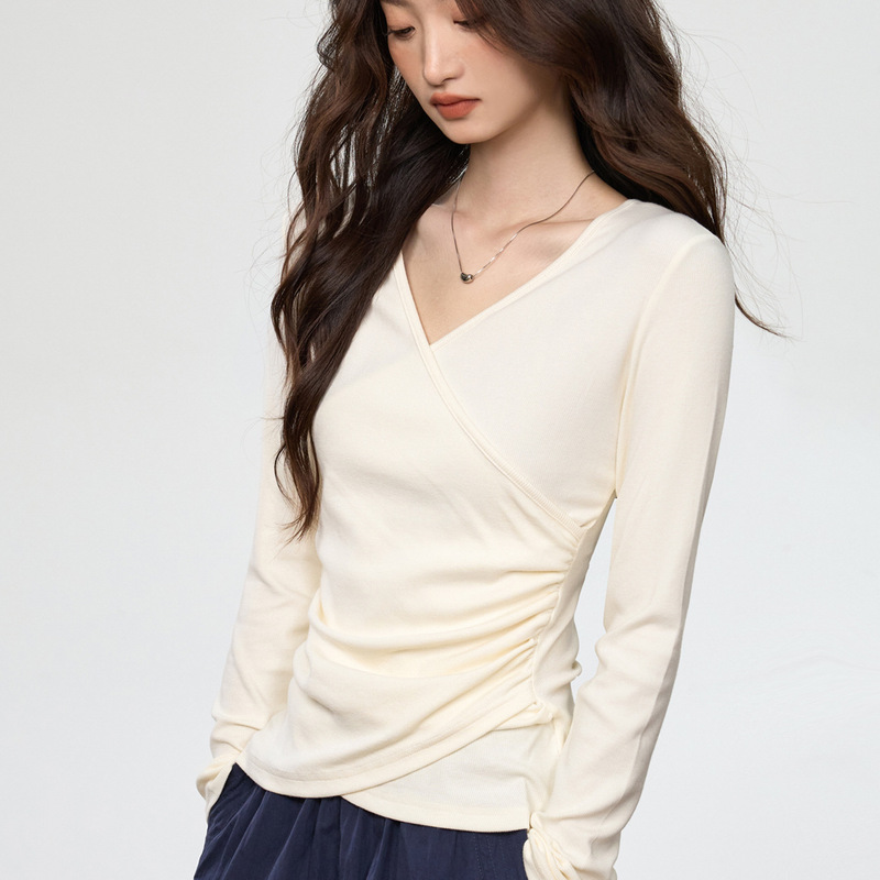 260g Ecocos High-End Design Pleated Waist-Cinching Stylish V-Neck Regular Shoulder Long-Sleeve T-Shirt for Women, New Autumn Top