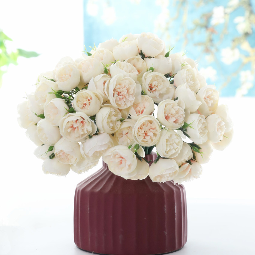 27 tea rose lafite bouquet