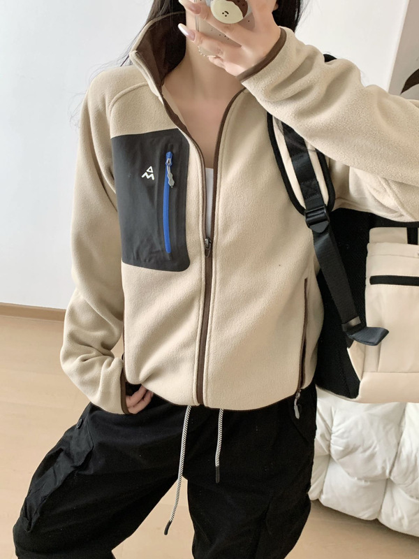 艾米尔25秋冬季新品户外休闲轻量双面摇粒绒立领拉链外套女P7061|undefined