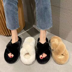 秋冬の新型の厚い底の毛のスリッパの外は女性の皮のファッションの高級な双ボタンの柔らかい底を着て軽くて豪華で軽くて糞感を踏みます。