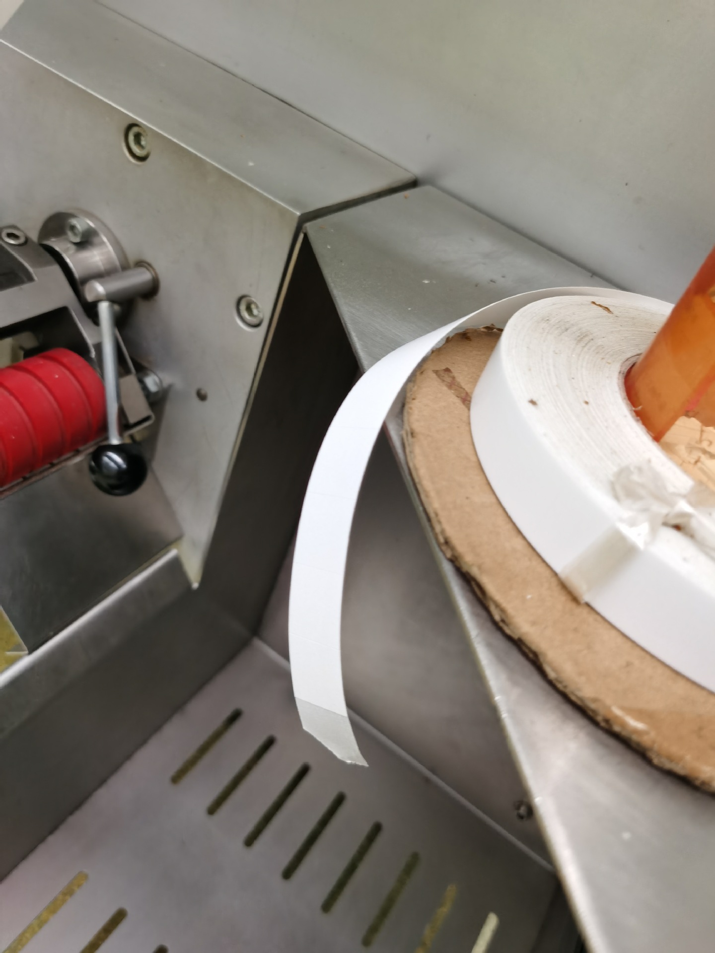 ciga19*19MMCigarette Wrapping Paper Grid Film Roll复合型胶粘