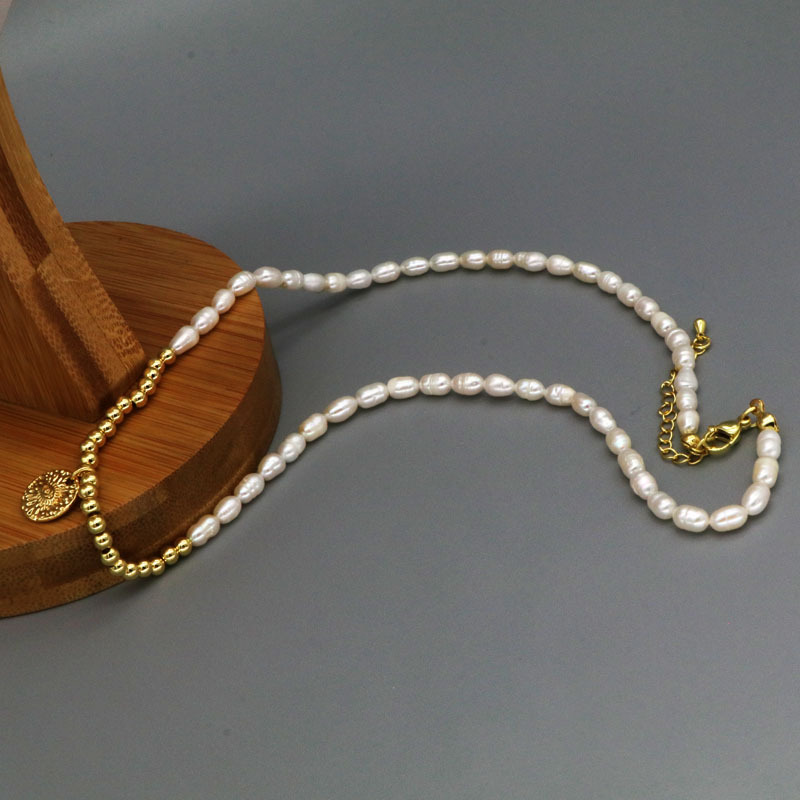 24g Weight Copper Pendant Material Pendant Necklace Classification Freshwater Pearl Chain Material 1 Piece Quantity Daily Occasion Freshwater Pearl, Copper Material Devil's Eye, Heart Shape, Lock Pattern Women's Gender Beaded Design Elegant, Religion Style Freshwater Pearl Copper Beaded Devil's Eye Heart Shape Lock Pendant Necklace 5