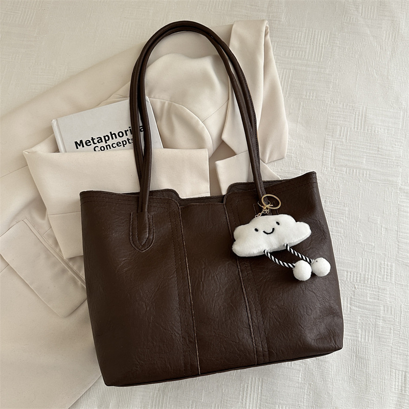 2024 invierno de alta calidad sensación de gran capacidad bolso de moda de mujer de viaje bolso de hombro casual versátil bolso de brazo de mujer