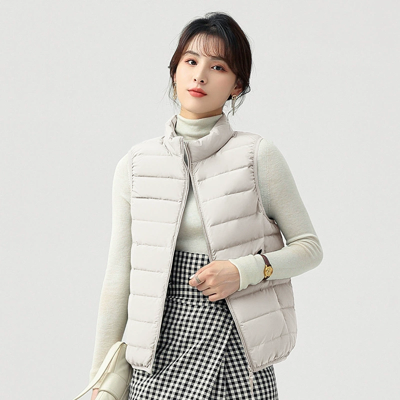 Тонкий пуховый жилет для женского пола носить зимний 2024 новый повседневный бесшовный теплая жилетка с воротником плеча
