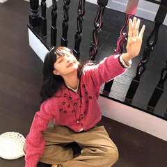 正版秋冬韩系甜美复古刺绣花朵拼色单排扣保暖毛衣开衫