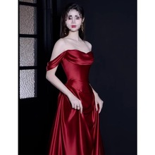 缎面轻婚纱晚礼服新款一字肩简约复古法式迎宾出门纱气质订婚