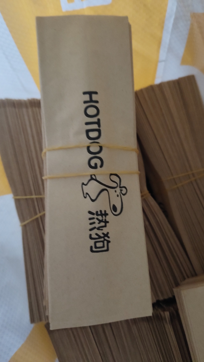 Bolsa de salchicha asada, almidón volcánico, bolsa de salchicha asada crujiente, pastel de arroz, jamón, perros calientes, bolsa de embalaje, papel kraft a prueba de aceite, fijación