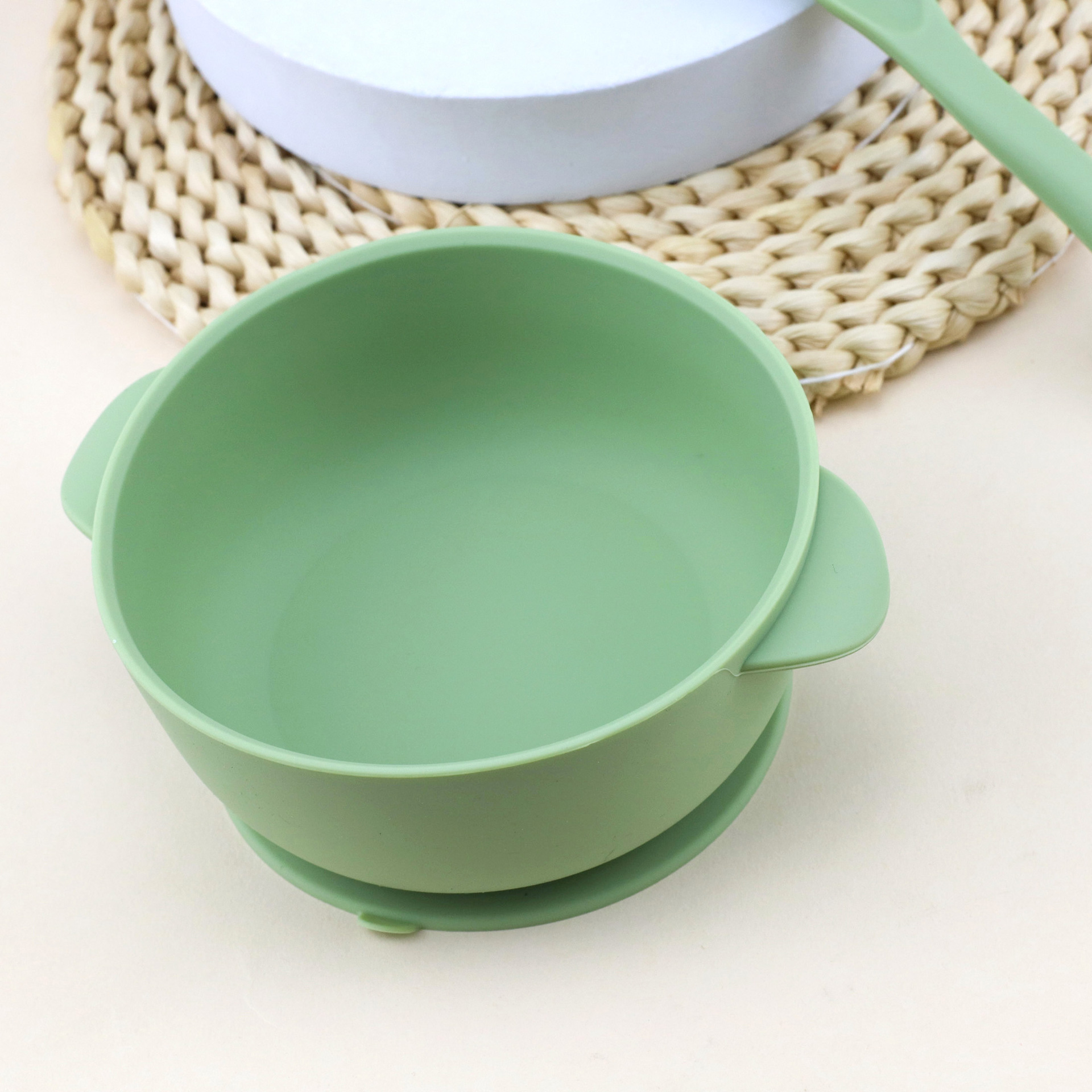 그릇 올리브 그린