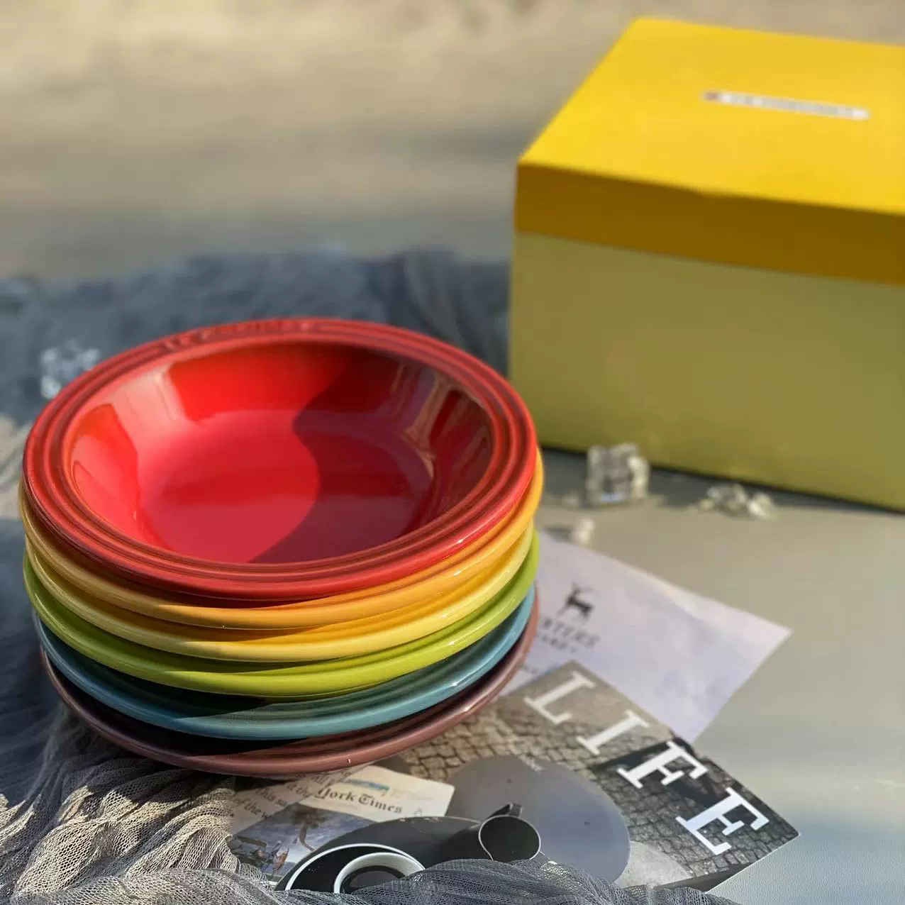 Керамическая посуда Le Creuset Cool Ceramics 15см сетевая тарелка-поднос глубокая круглая, подарочная коробка, вариации цвета