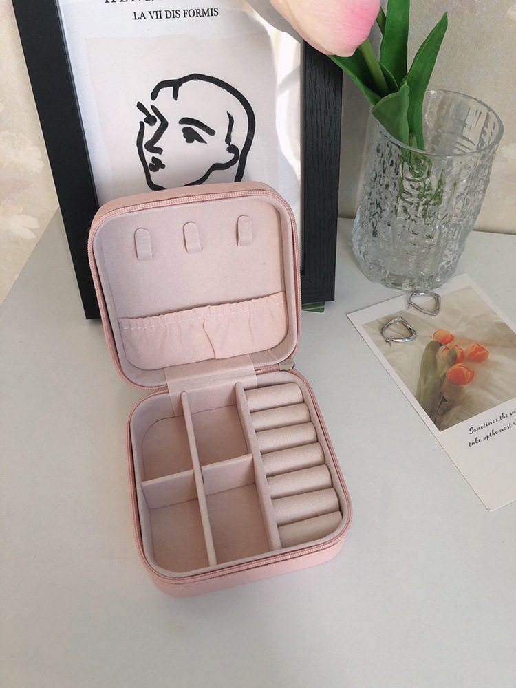 精致饰品戒指耳饰项链耳钉耳环首饰便携小巧高级感迷你格子收纳盒