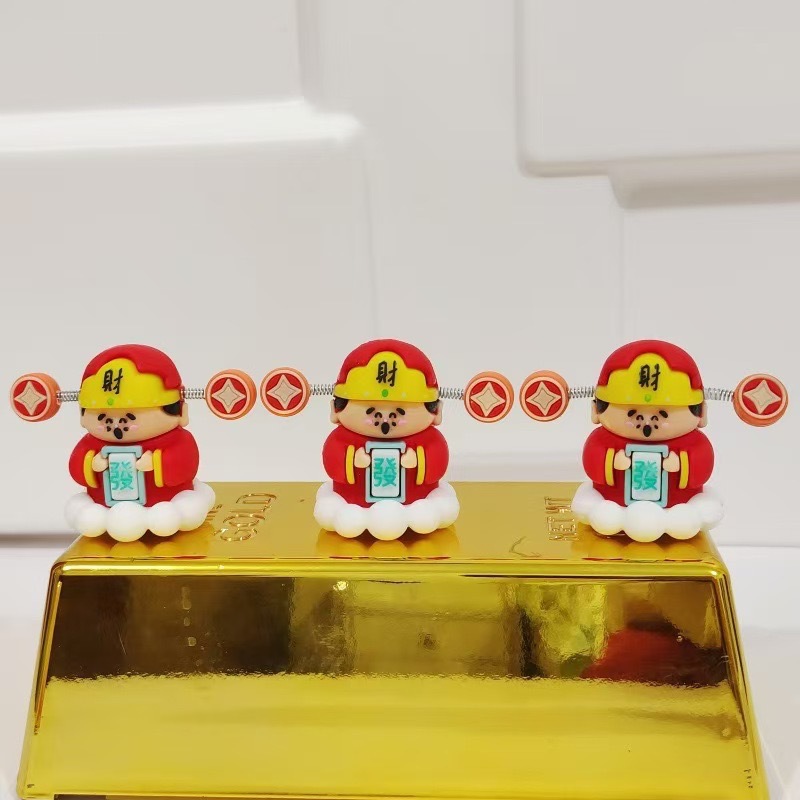 Adornos de celebridades de Internet, llavero de coche, decoración de coche, mano pequeña, Douyin, el mismo estilo, adornos de buena suerte