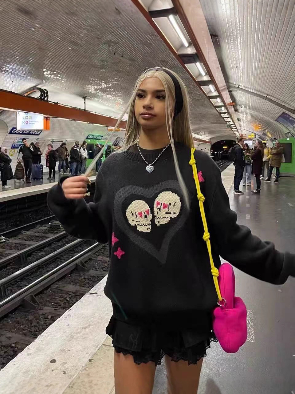 ​Streetwear Halloween Strickpullover – Übergroßer Unisex-Pullover mit Geister- und Sternenstickerei​_voghion.com