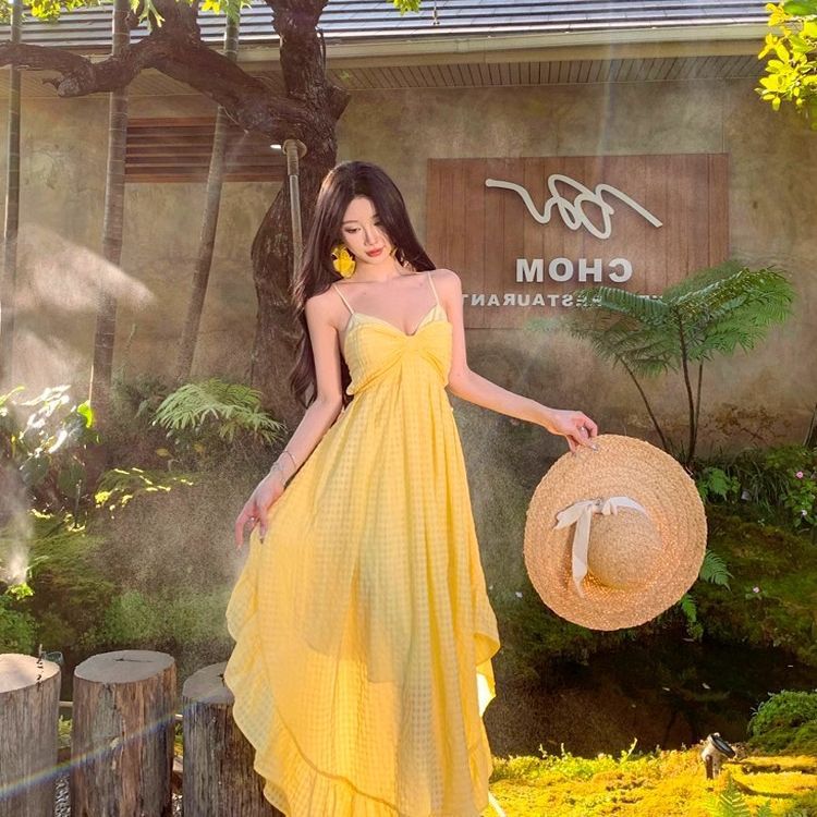 2025 New Retro Yellow Backless Suspender Dress Women's Summer Irregular Sanya Travel Seaside Beach Long Dress