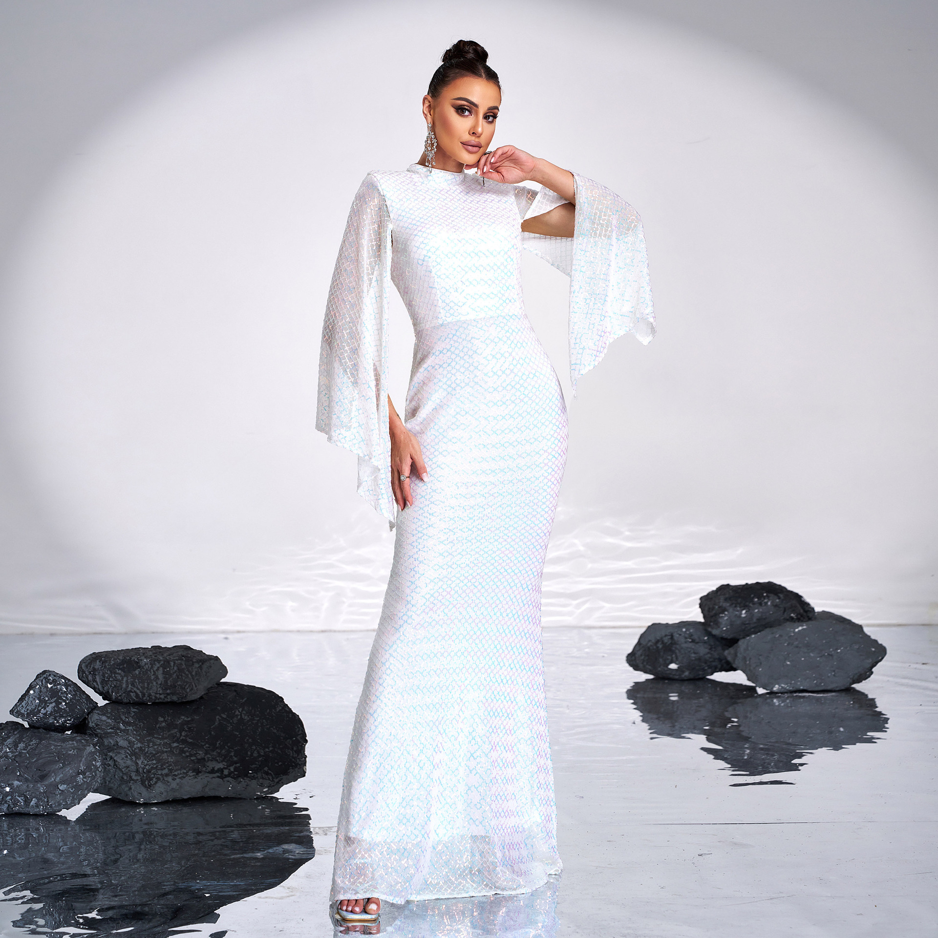 Long Sequinned Evening Dress For Prom And Banquet Women's Style_voghion.com