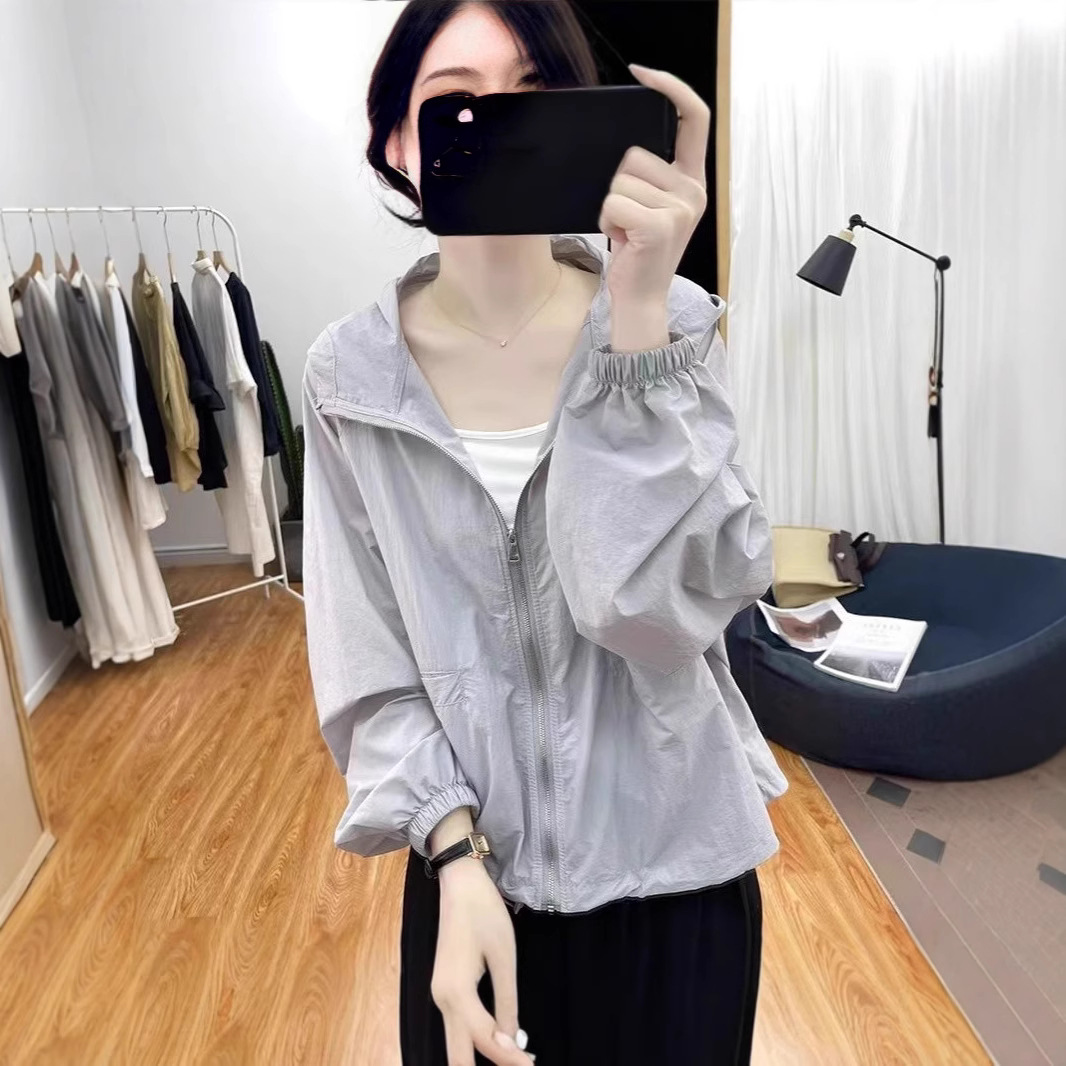 Women's Summer Thin Hooded Loose Sun Protection Jacket 2025 Korean Style UV Protection Top Sun Protection Cardigan Versatile Outerwear