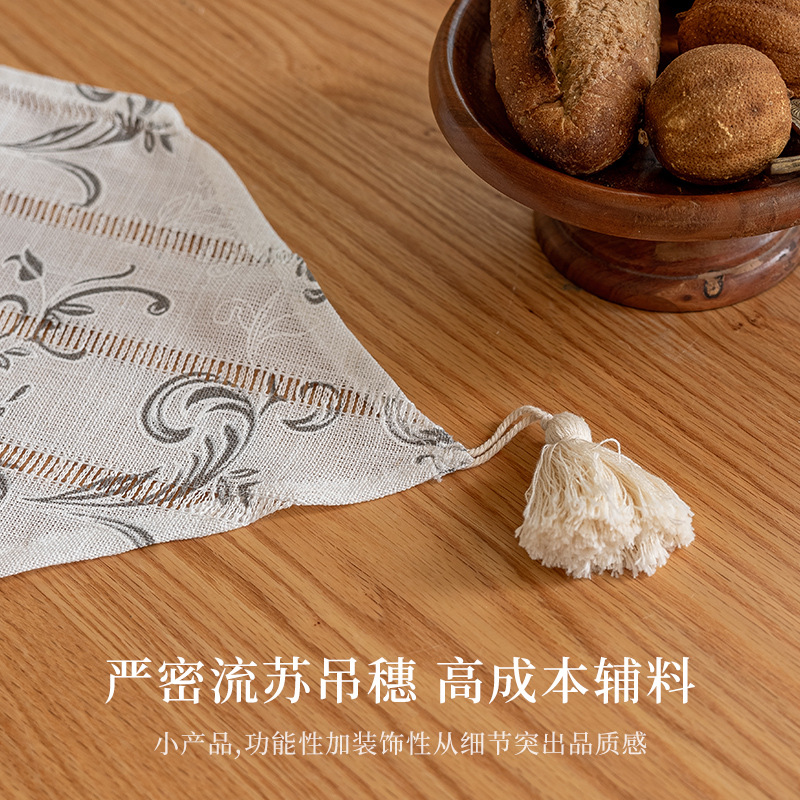 Nueva bandera de mesa bordada al estilo chino, a prueba de polvo y antideslizante, barra larga, mesa de té hueca de poliéster, tela decorativa, suministro directo de fábrica