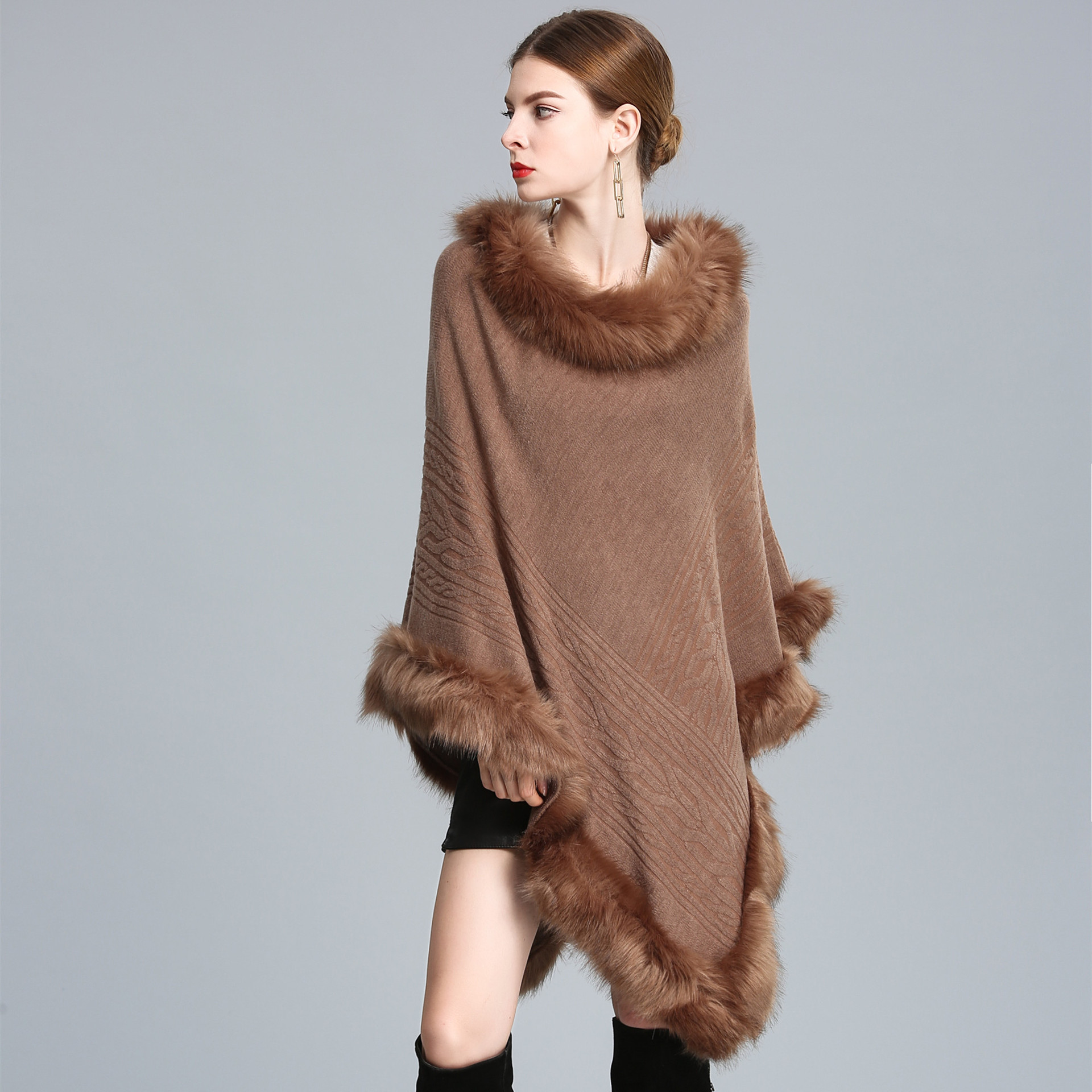 Fur collar cape cape round neck pullover sweater large size loose coat_voghion.com