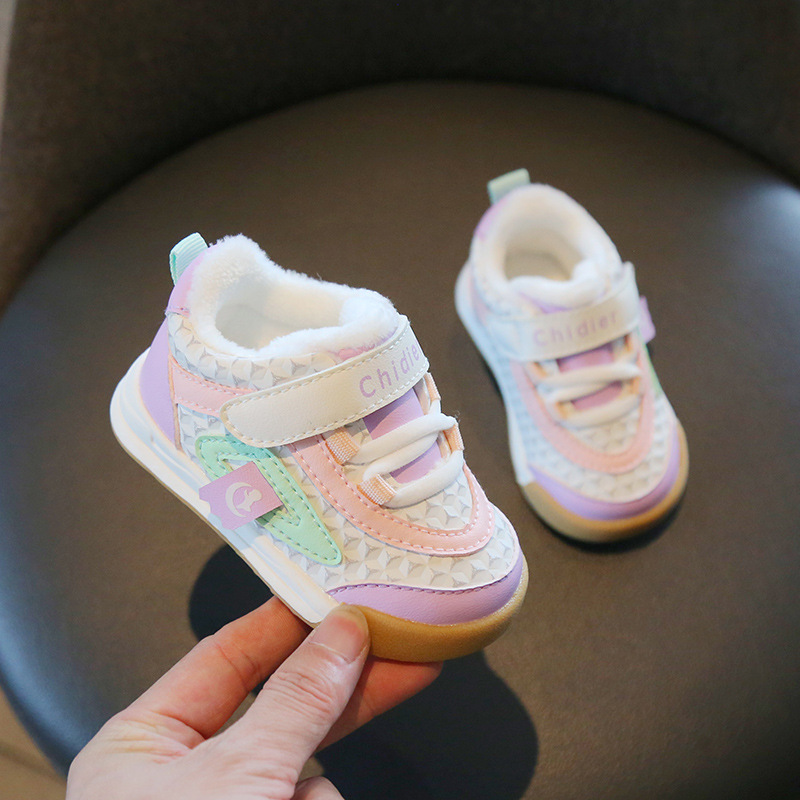 Nuevos zapatos de tablero para niños dos zapatos de algodón forrados de lana para niños zapatos deportivos para niños pequeños zapatos de algodón para niños forrados de lana para niñas