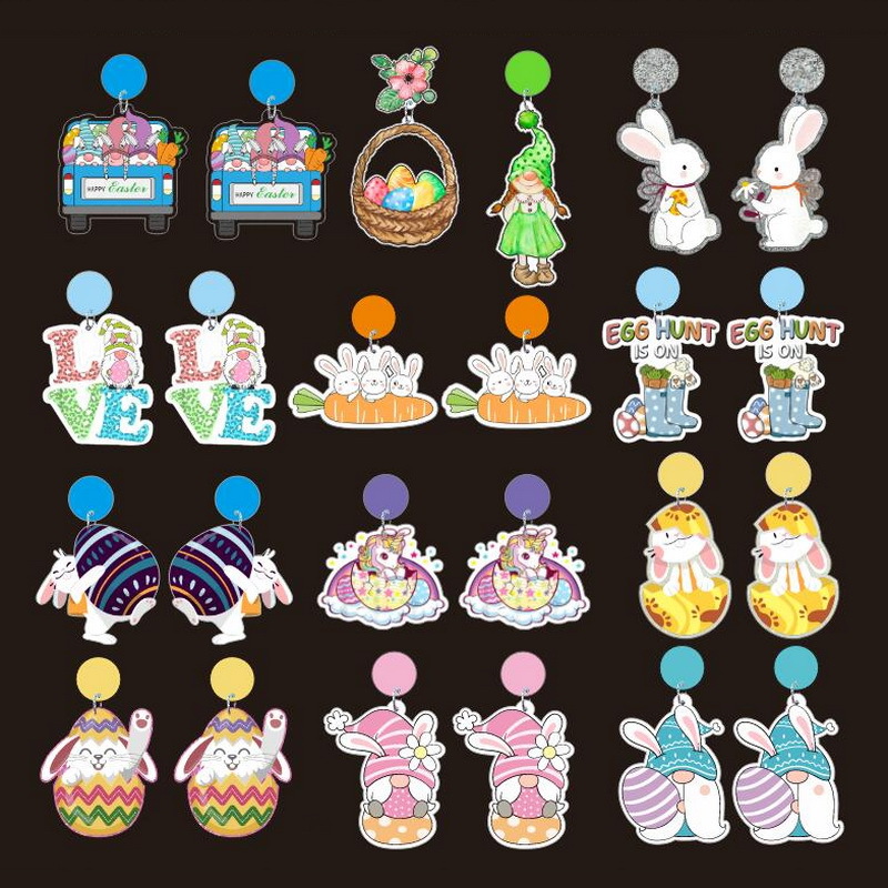 Easter Themed Drop Earrings With Gnome And Carrot Design_voghion.com
