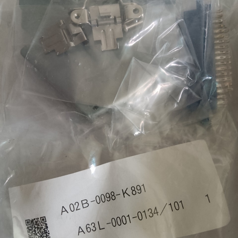 全新原装进口插头A02B-0098-K891 A63L-0001-0134/101
