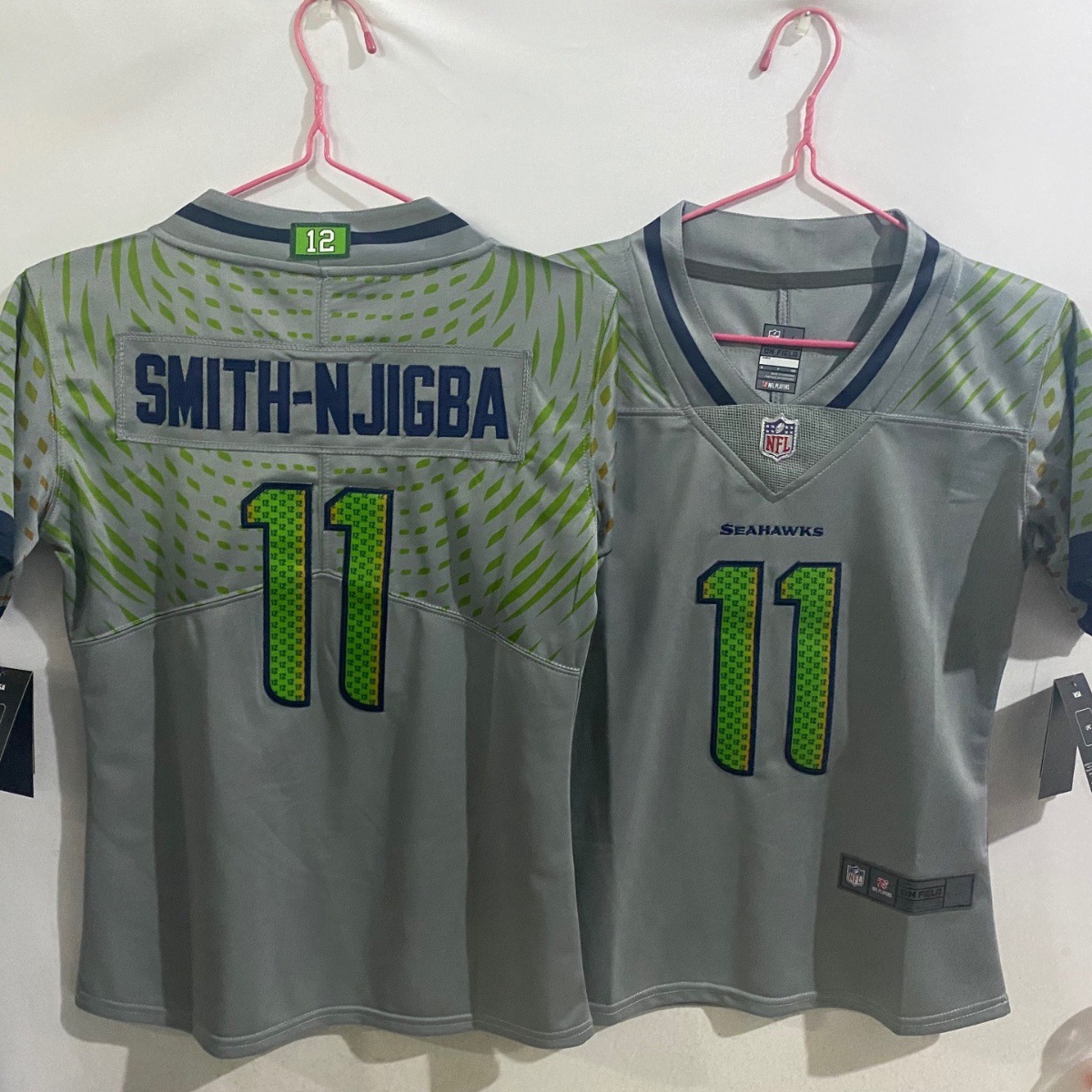 2026 NFL football uniforms, children's wear, Seahawks 2nd generation embroidered soccer balls, in stock, cross-border trade.
