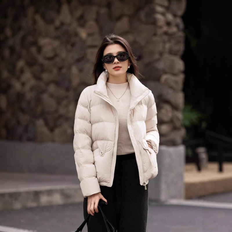 2025 European and American Cross-Border Women's Clothing Amazon New 90% Duck down Japanese and Korean Lady Autumn and Winter Short Warm down Jacket 2025 European and American Cross-Border Women's Clothing Amazon New 90% Duck down Japanese and Korean Lady Autumn and Winter Short Warm down Jacket