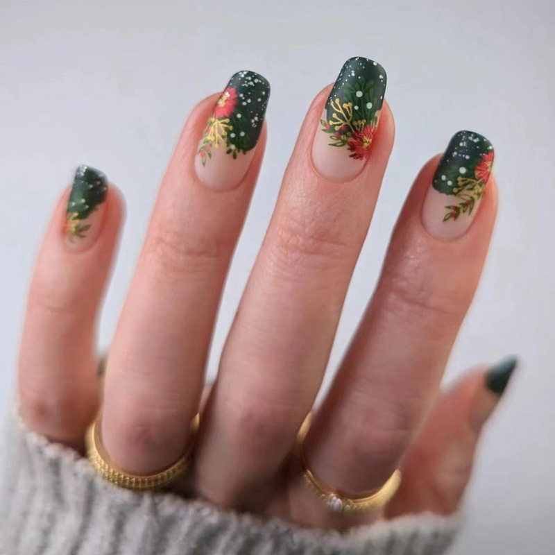 Christmas short square khaki frosted fake nail wear nail piece snowflake flower green French nail piece