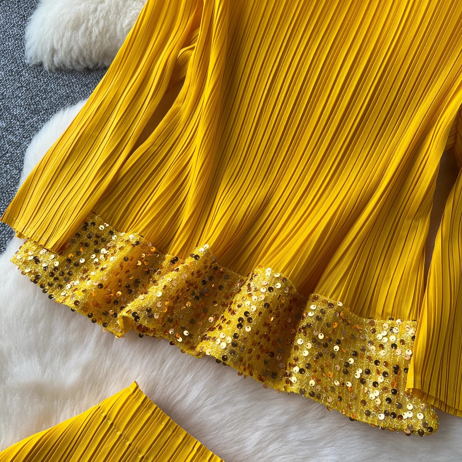 Women's high end stylish round neck three quarter sleeve sequin embroidered pleated top + high waist drape skirt suit_voghion.com