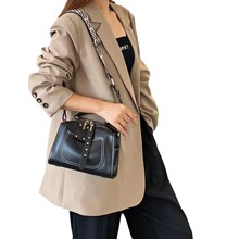 定制跨境风潮真皮包高级感枕头包圆筒女包百搭时尚手提包保龄球包