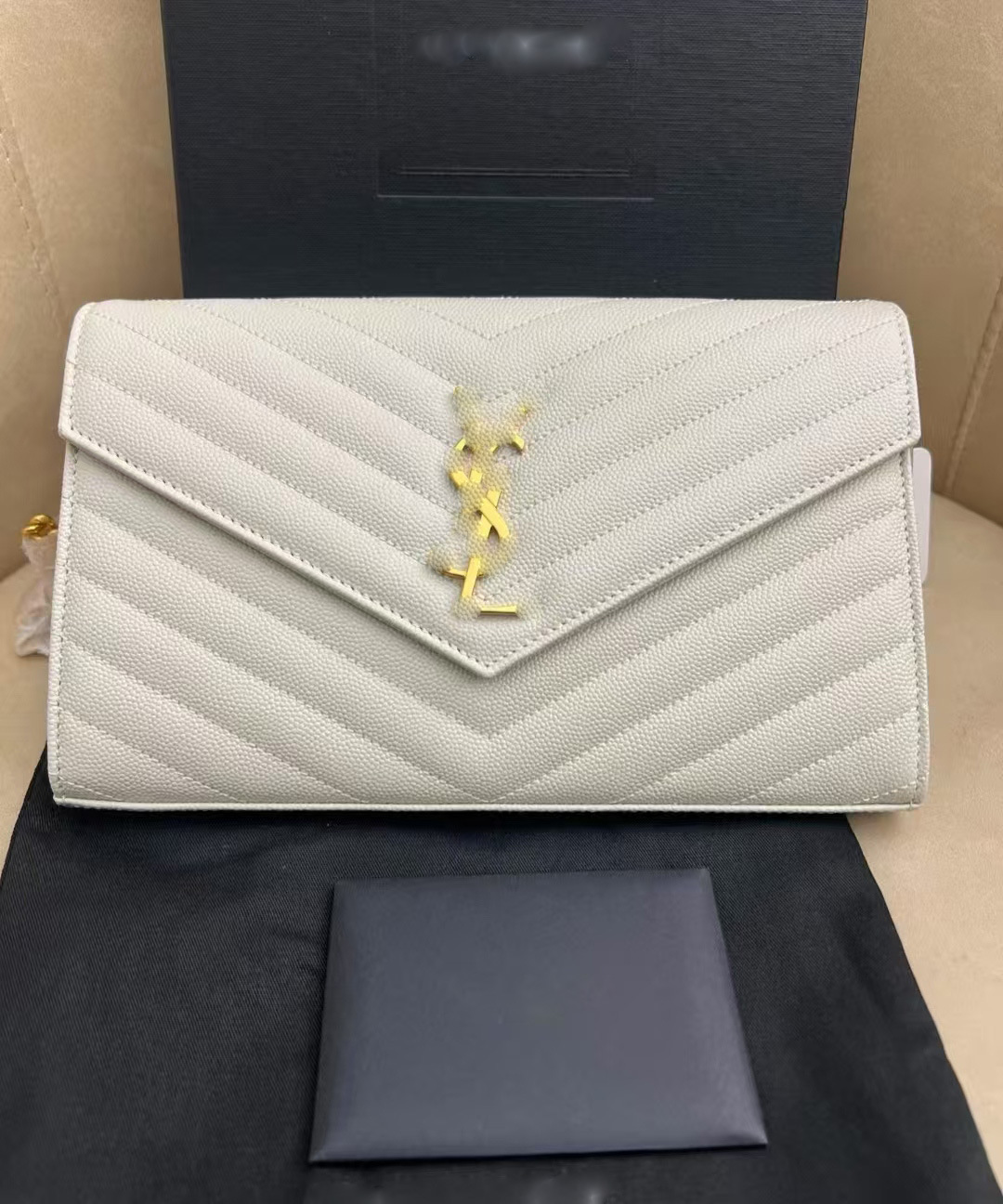 화이트 골드 라벨