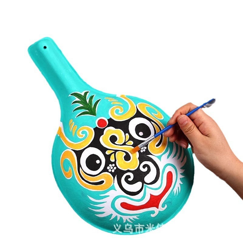 非遺児の手作りdiy手描きの塗り絵の馬のスプーンのひょうたんの社火は紋様を持って絵のパルプの顔のマスクを描きます。|undefined