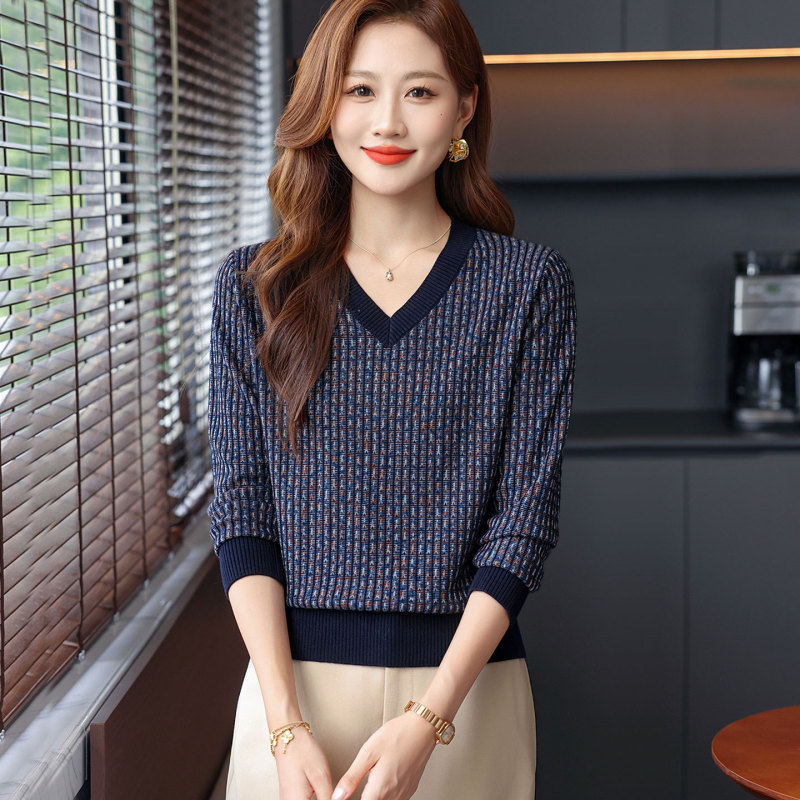 【厂家直供】早秋新款拼色V领针织显瘦毛衣女时尚减龄外穿打底衫|undefined