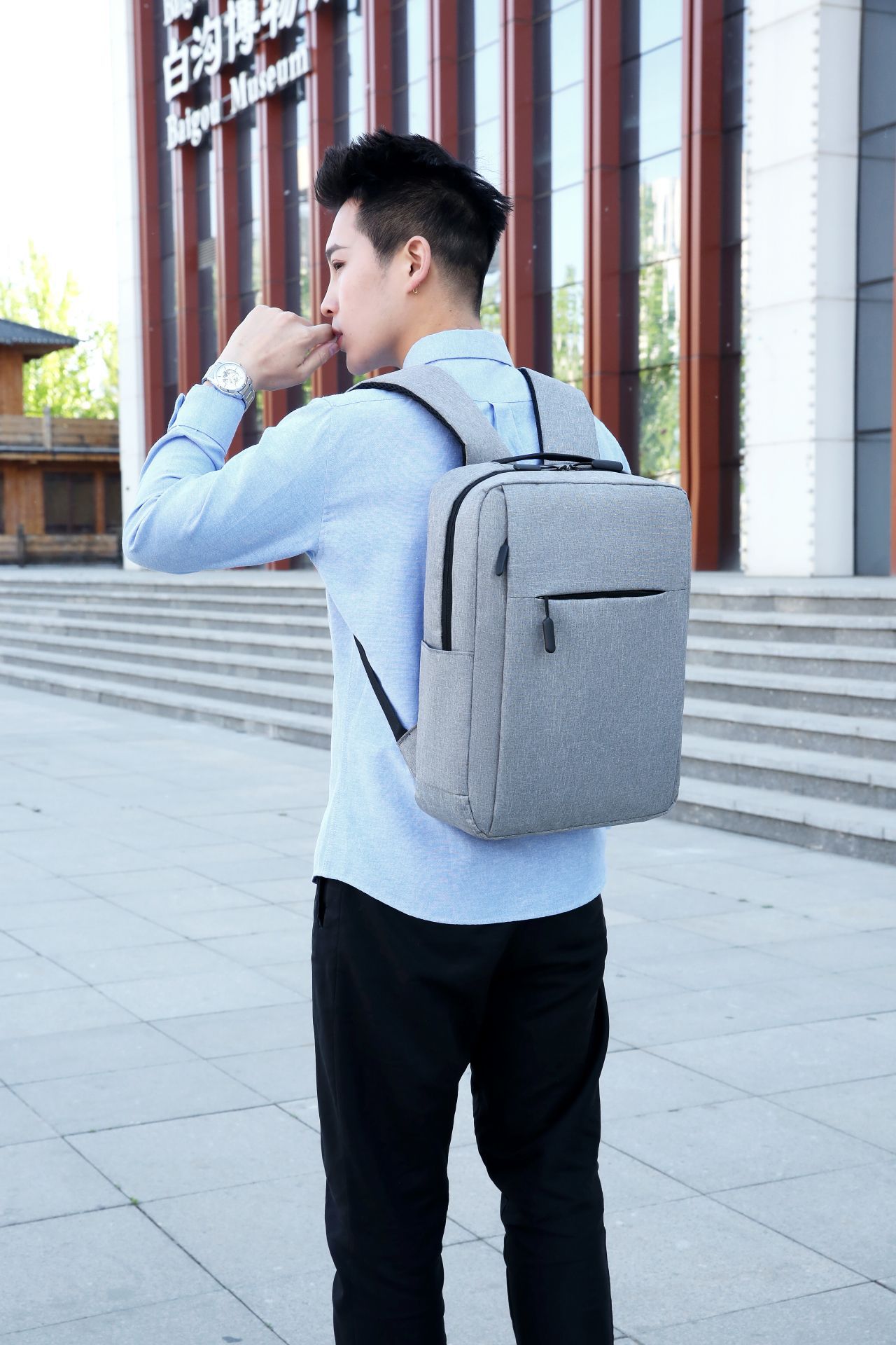 2020041510348502077614w3840h57