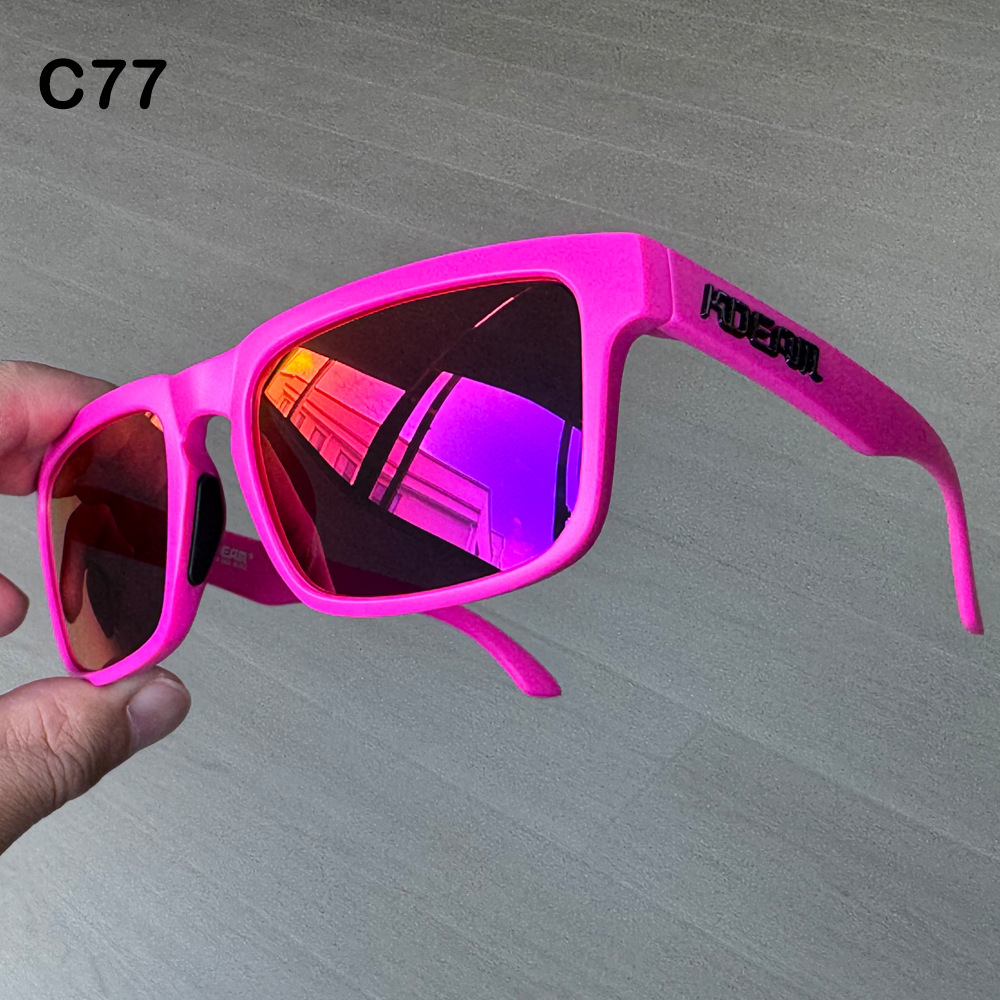 C77