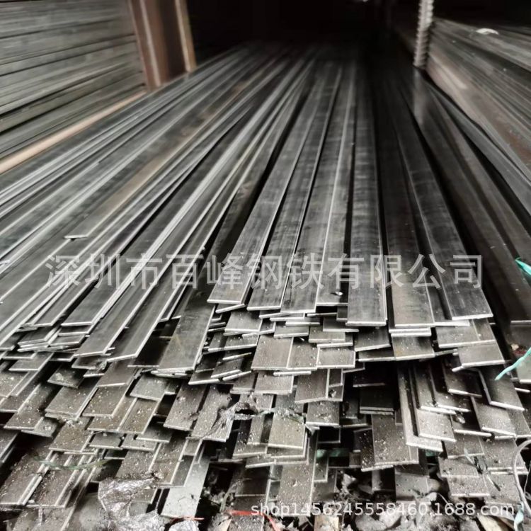 厂家批发q235b热轧扁钢镀锌扁条光亮扁铁定尺钢板分条能折弯360度