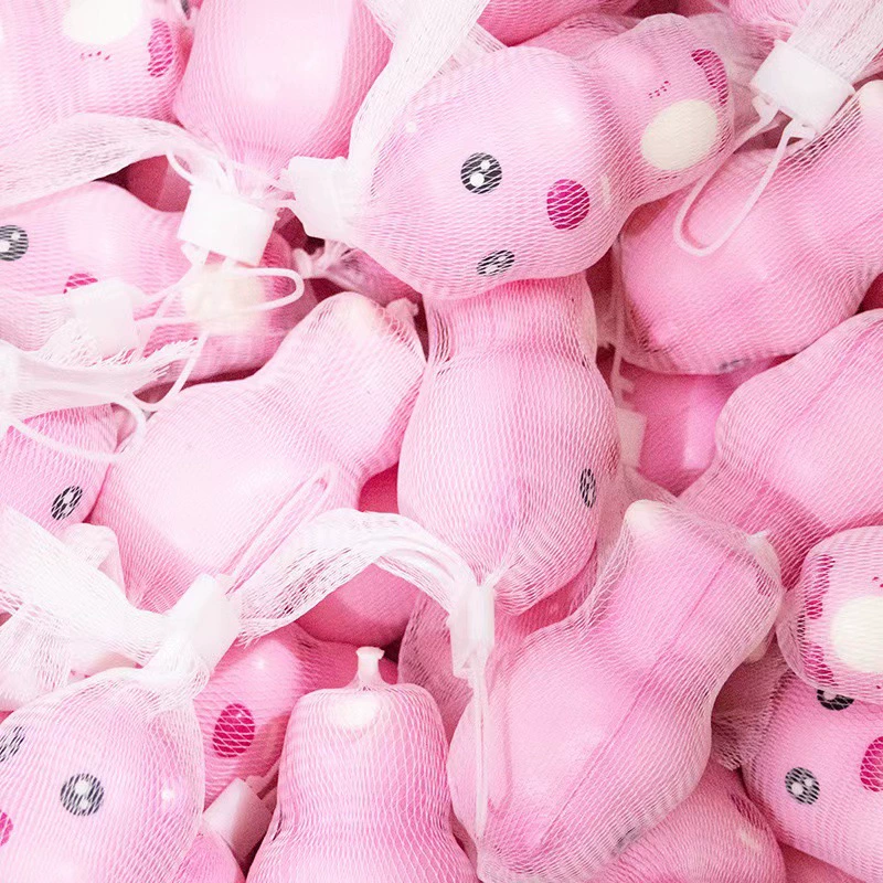 Сквиши (Sanrio) 8 см в сетчатом мешочке, антистрессовые игрушки в ассортименте