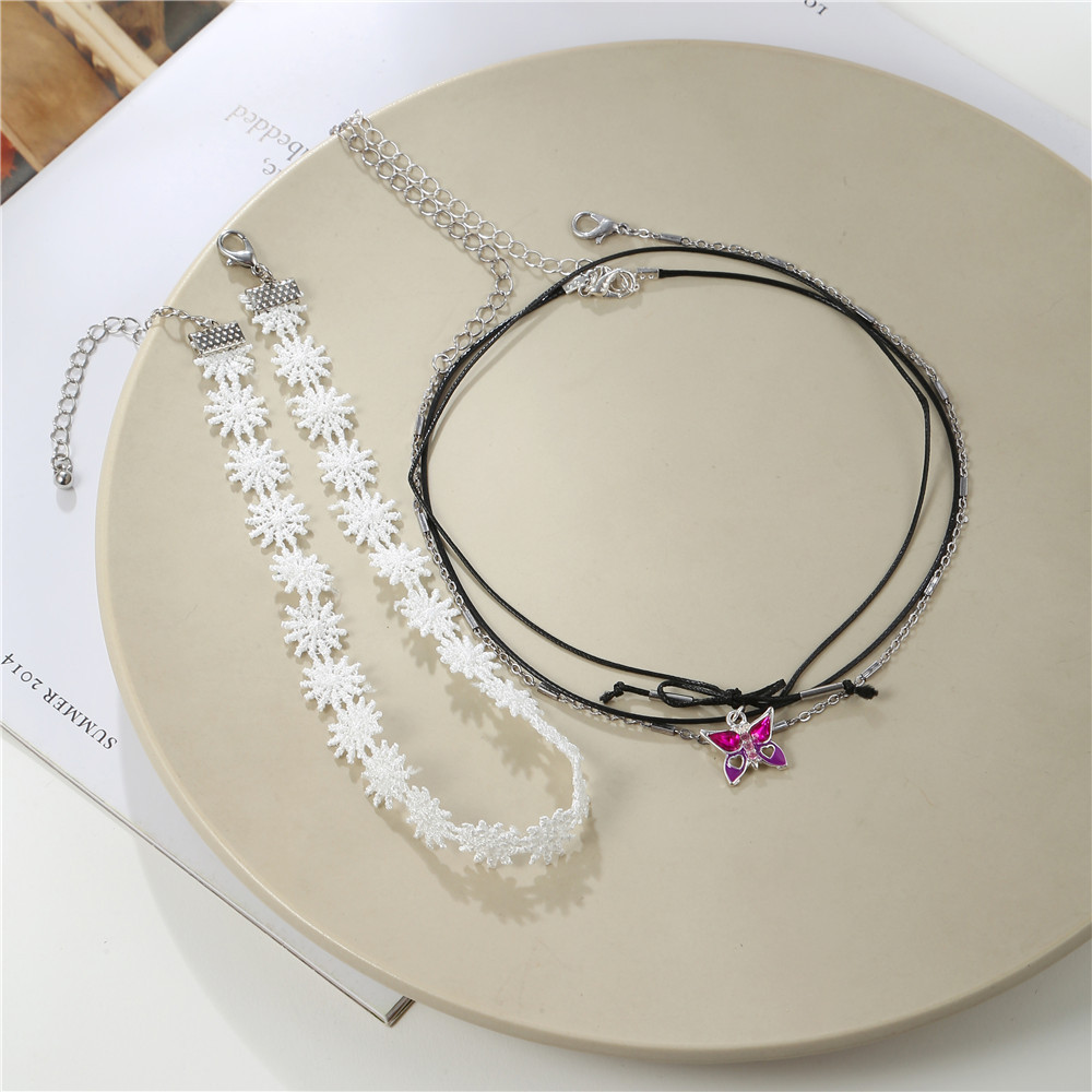 Europäische Und Amerikanische Spitze Blume Bogen Schlüsselbein Kette Mode Schmetterling Anhänger Halsband display picture 6