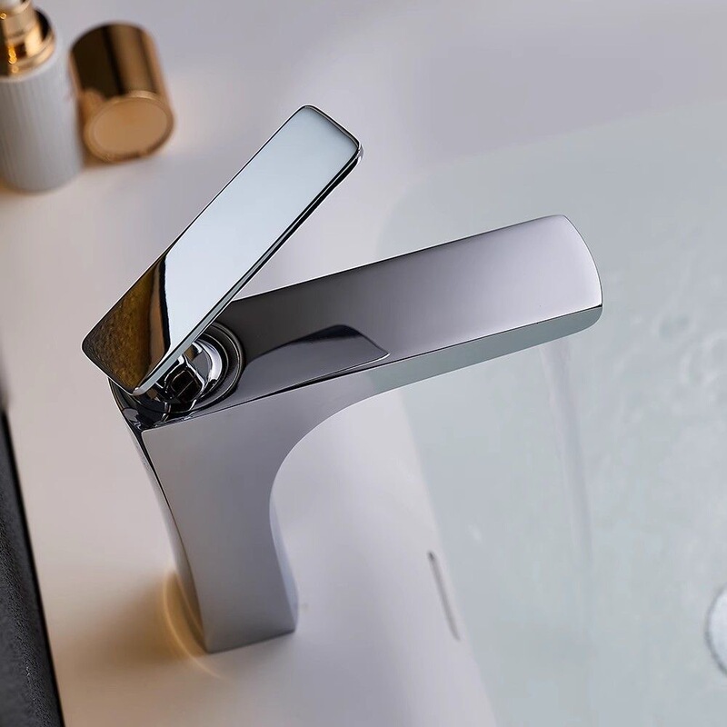 German All-Copper Bathroom Basin Faucet Hotel High-End Basin Bathroom Cabinet Faucet Single Hole Single Handle German All-Copper Bathroom Basin Faucet Hotel High-End Basin Bathroom Cabinet Faucet Single Hole Single Handle