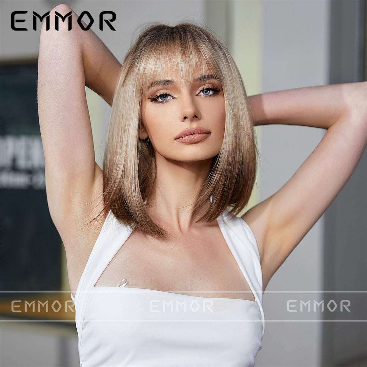 Peluca de las mujeres de pelo largo recto transfronterizo nuevo estilo flequillo Gradiente Peluca dorada Estilo europeo y americano natural cubierta de la cabeza completa