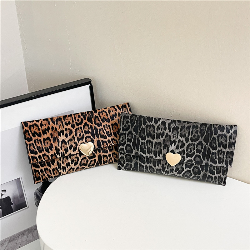 2025 nuevo estilo bolso de mano personalizado sobre femenino bolso de mano bolso de mano coreano a rayas moda temperamento bolso impreso estampado estampado estampado estampado leopardo