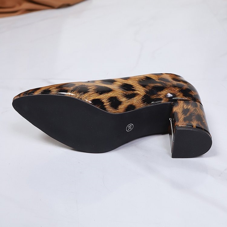 Women's Pointed-Toe Chunky Heel Pumps, Mid-Heel Office Commuting Shoes, Everyday Versatile Shallow High Heels_vogvips.com