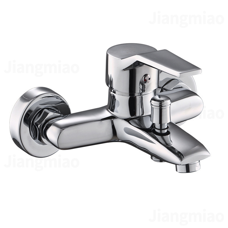 Grifos de baño de agua de bronce bajo conjunto de ducha para ingeniería doméstica dormitorio simple triple agua caliente y fría