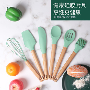 Factory wholesale new wooden handle silicone kitchen baking tools suit Oil Brush milk cake oil scraper 6-piece set