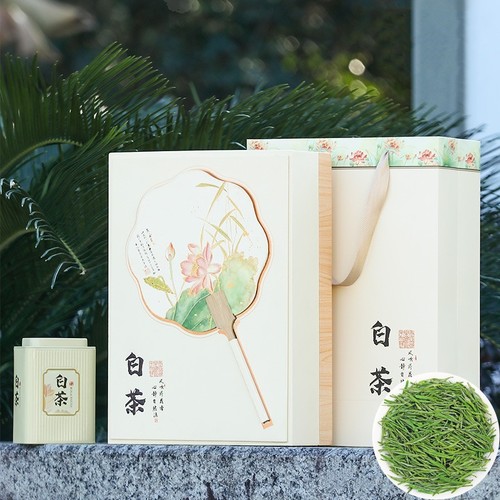 New Tea, White Tea, Pre-Qingming New Tea, High Mountain Hand-Picked Green Tea Leaves, Tea Treasure, White Tea Gift Box, 400g of Tea Leaves