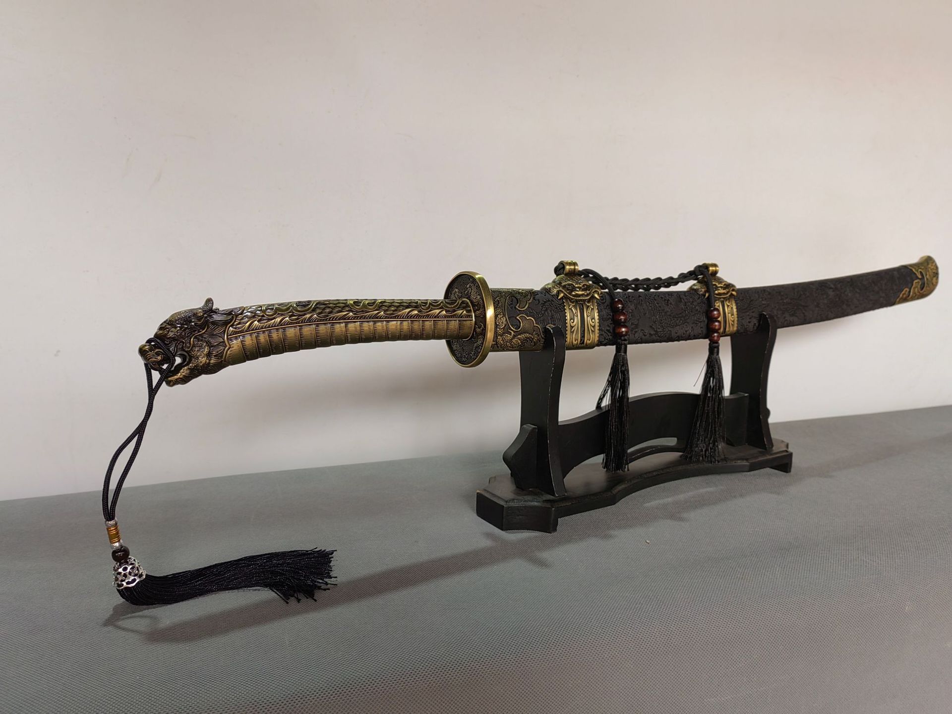 26寸黑色包革雁翎刀