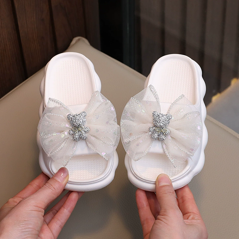 Summer children's slide, non-slip cute slippers, beach footwear with bow for princess, soft sole, with little bears