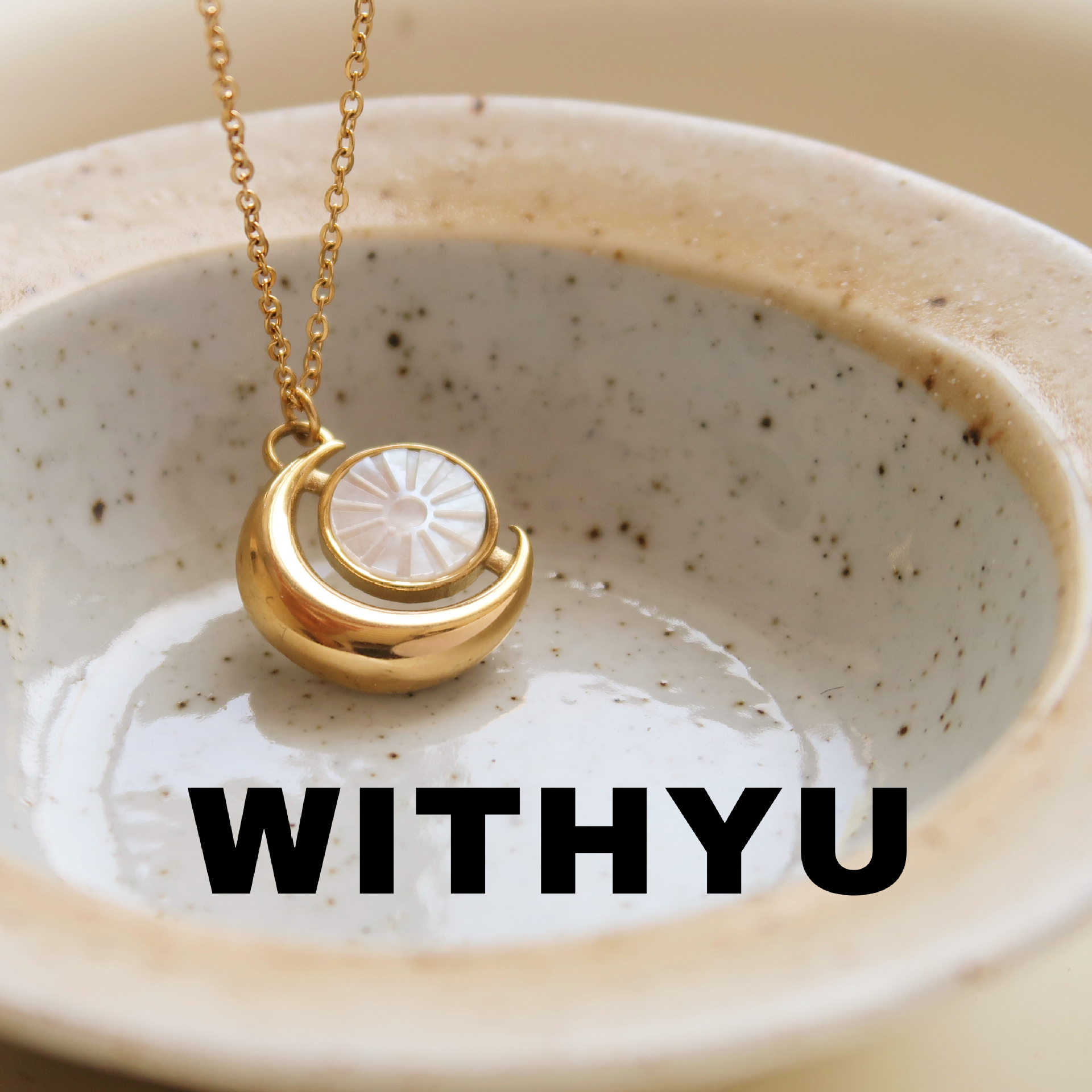 Women's Gender Plating, Inlay Design Titanium Steel Simple Style Moon Plating Inlay Shell Pendant Necklace