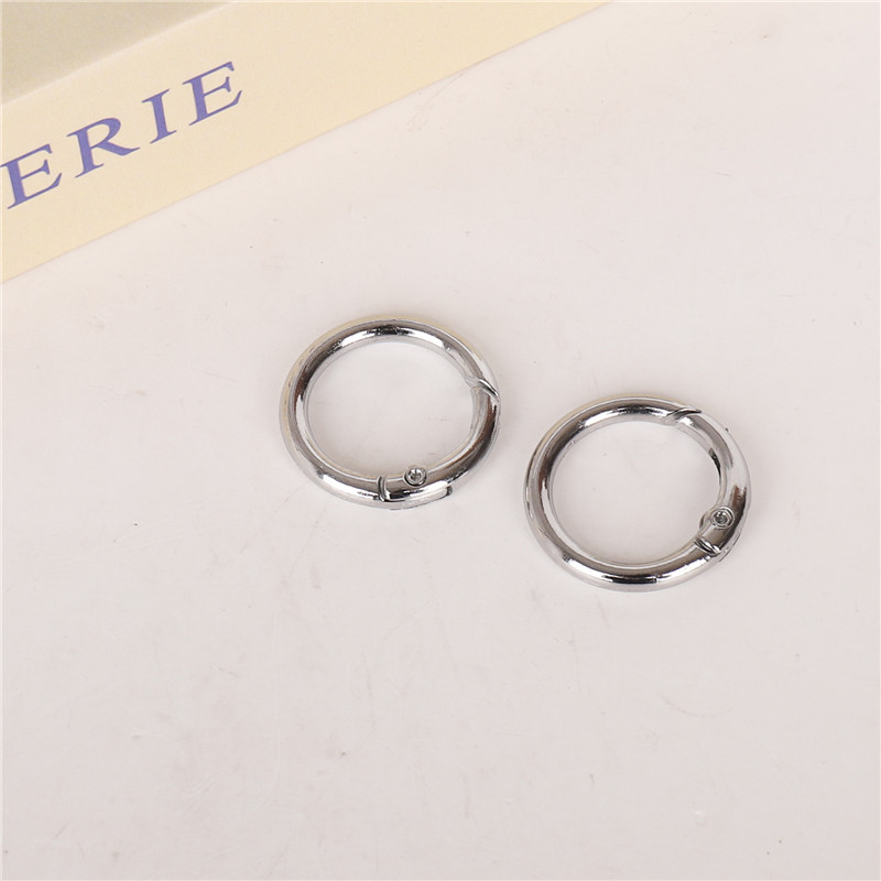 실버 스프링 코일 트럼펫